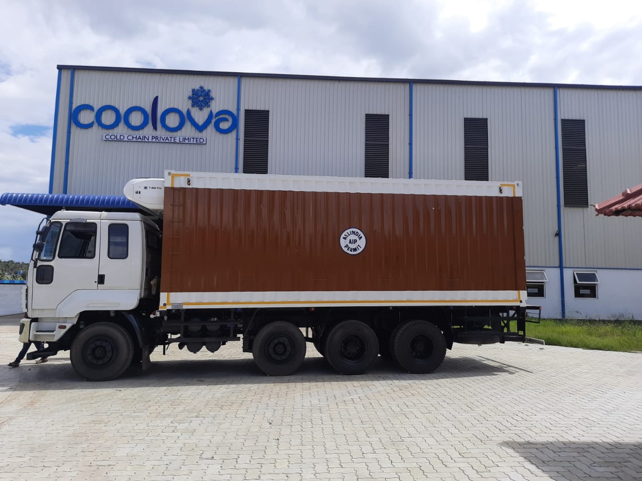 Customized Container Manufacturers